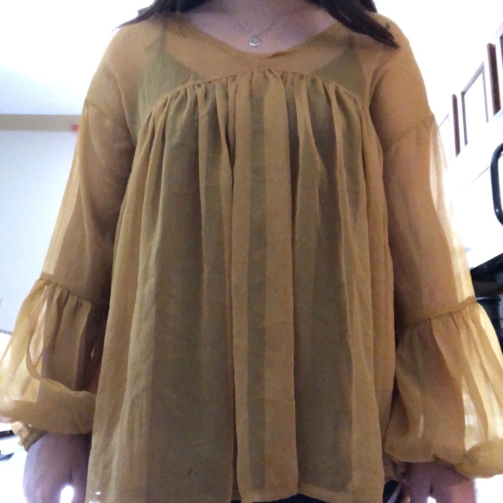 Yellow Blouse - Picture 3 of 3